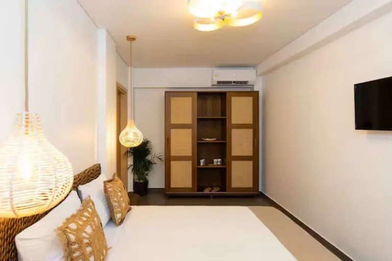 Bedroom 2 Villa Nous Luxury (1)