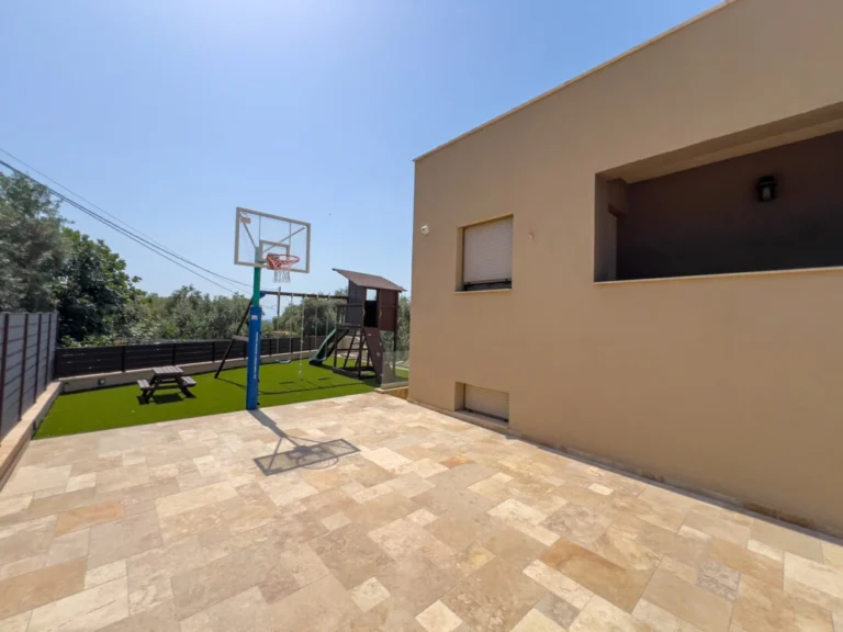 Patio Villa Nous Luxury (6)