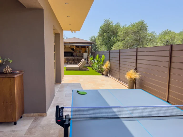 Patio Villa Nous Luxury (9)